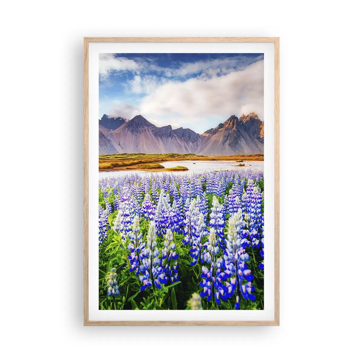 Poster in einem Rahmen aus heller Eiche - Kraft und Strenge neben Sanftmut - 61x91 cm