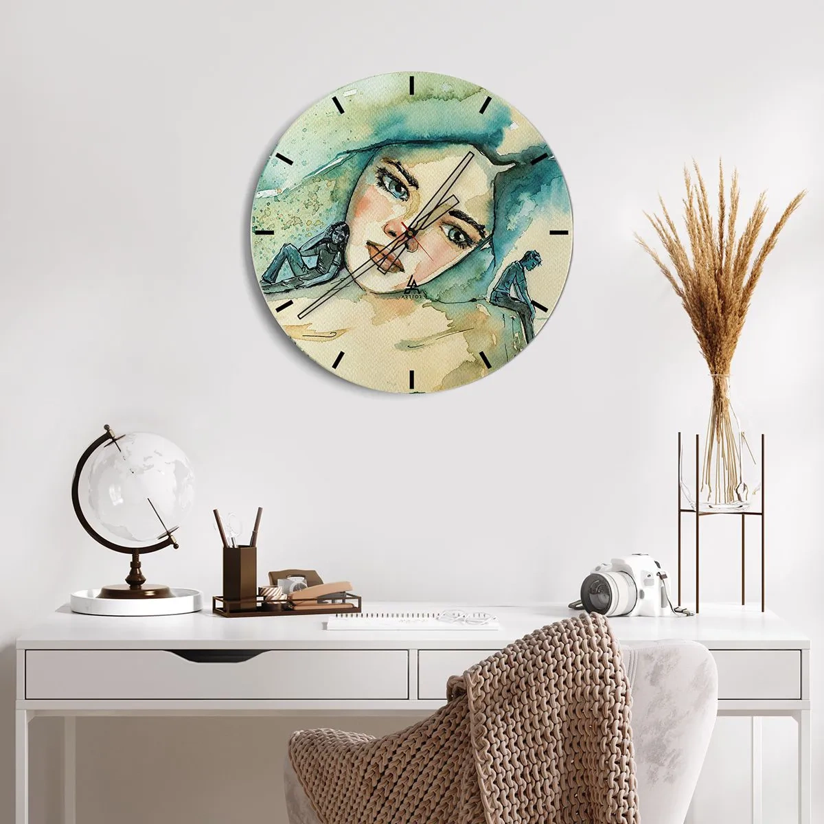 Wanduhr - Glasuhr - Künstlerisches Frauenporträt und Silhouetten in Blautönen - 30x30cm - Bin ich blau? - Moderne Wanddekoration für Wohnzimmer, Küche und Schlafzimmer ARTTOR