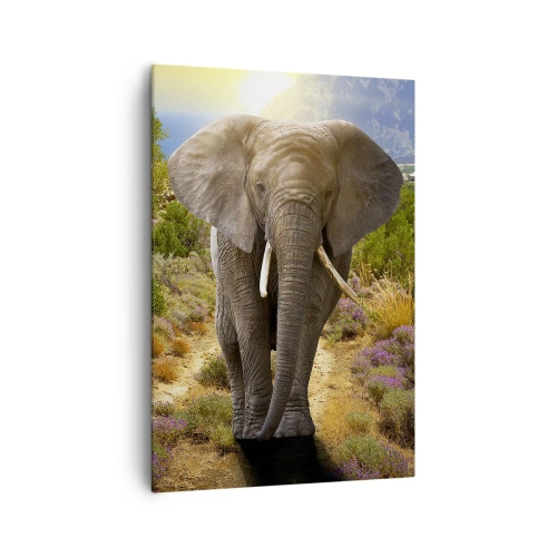 Bild auf Leinwand - Leinwandbild - Ein afrikanischer Elefant vor einer Savannen- und Berglandschaft - 70x100cm - So sah Eden aus - Moderne Wanddekoration für Wohnzimmer und Schlafzimmer ARTTOR