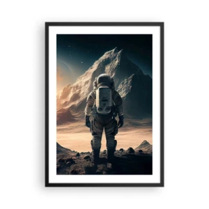 Poster in einem schwarzem Rahmen - Astronaut auf einem fremden Planeten im Sternenlicht - 50x70cm - Neue Herausforderung - Moderne Wanddekoration für Wohnzimmer und Schlafzimmer ARTTOR