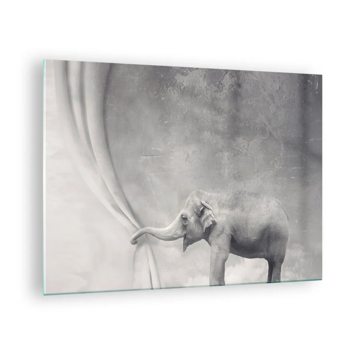 Glasbild - Bild auf glas - Ein Elefant in einer surrealen Umgebung mit einem Vorhang - 70x50cm - Enthülle das Geheimnis - Moderne Wanddekoration für Wohnzimmer und Schlafzimmer ARTTOR