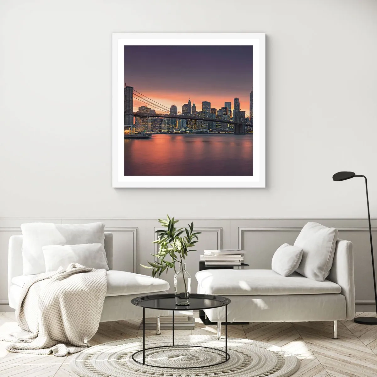 Poster in einem weißen Rahmen - Eingetaucht in lila Stille - 40x40 cm