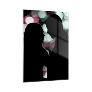 Glasbild - Bild auf glas - Silhouetten eines Paares vor dem Hintergrund bunter Bokeh-Lichter - 50x70cm - Jawohl! - Moderne Wanddekoration für Wohnzimmer und Schlafzimmer ARTTOR