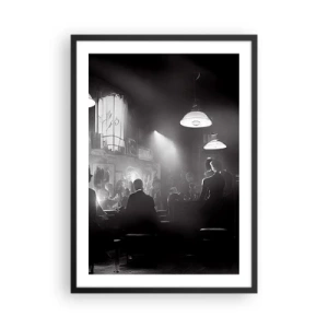 Poster in einem schwarzem Rahmen - Eine Schwarz-Weiß-Szene aus einem stimmungsvollen Jazz-Nachtclub - 50x70cm - In Jazz-Atmosphäre - Moderne Wanddekoration für Wohnzimmer und Schlafzimmer ARTTOR