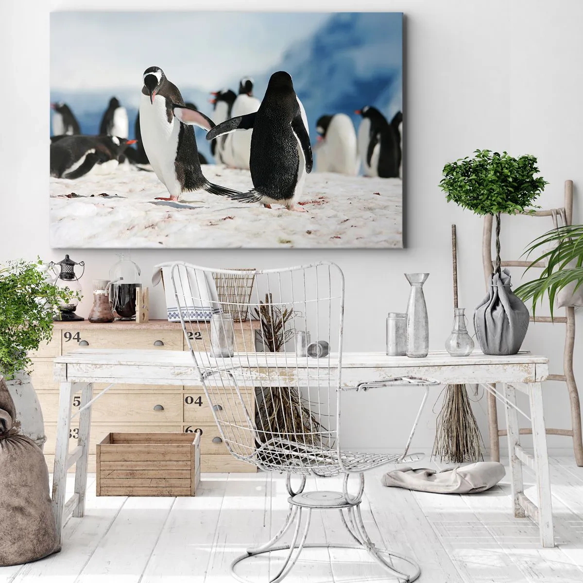 Bild auf Leinwand - Leinwandbild - Eine Gruppe Pinguine im Schnee in einer antarktischen Landschaft - 120x80cm - Tanzen im Schnee - Moderne Wanddekoration für Wohnzimmer und Schlafzimmer ARTTOR