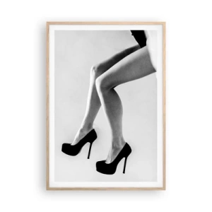 Poster in einem Rahmen aus heller Eiche - Ewige Weiblichkeit - 70x100 cm