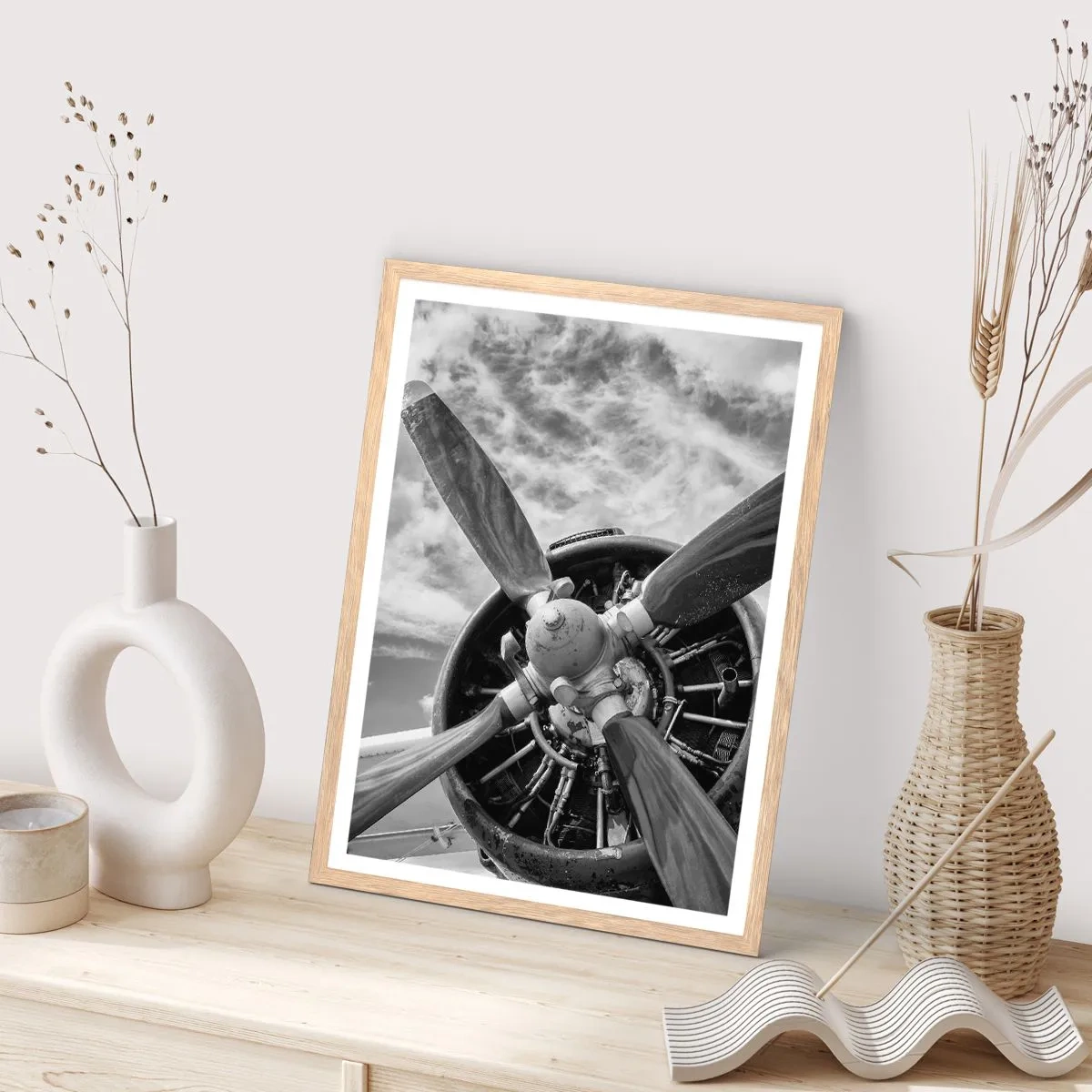 Poster in einem Rahmen aus heller Eiche - Eroberer der Lüfte - 70x100 cm