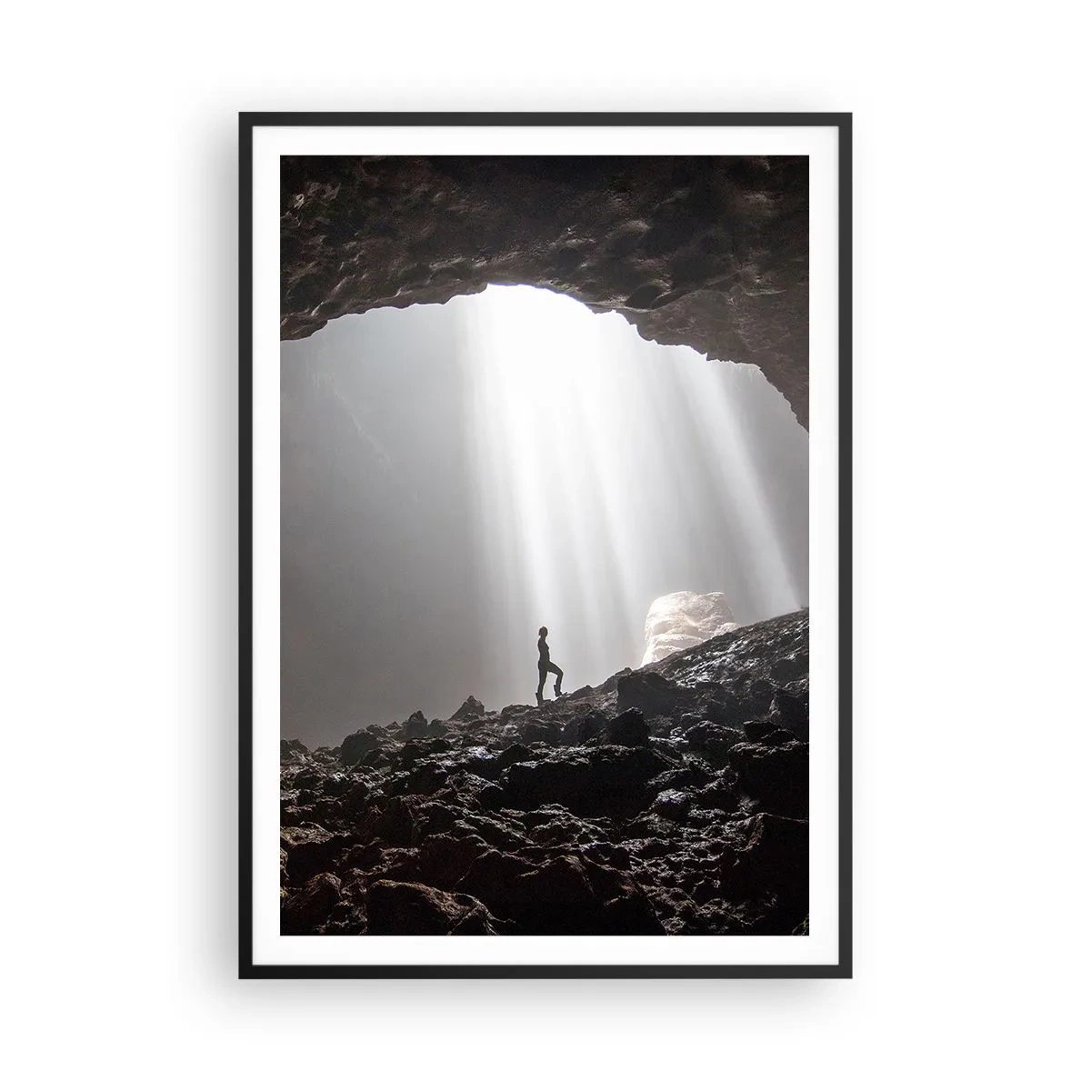 Poster in einem schwarzem Rahmen - Die leuchtende Grotte - 70x100 cm