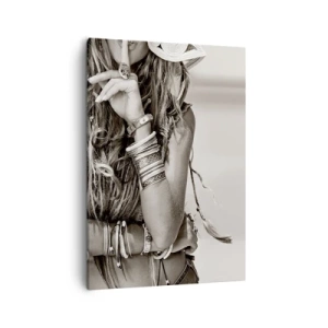 Bild auf Leinwand - Leinwandbild - Porträt einer Boho-Frau mit Schmuck - 50x70cm - Wieso ein Mädchen - Moderne Wanddekoration für Wohnzimmer und Schlafzimmer ARTTOR