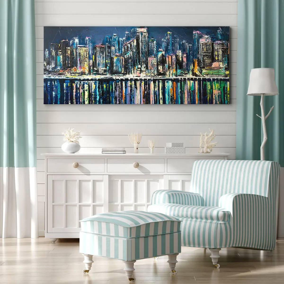 Bild auf Leinwand - Leinwandbild - Panorama der nächtlichen Stadt, die sich im Wasser spiegelt - 160x50cm - Kaskade von Lichtern - Moderne Wanddekoration für Wohnzimmer und Schlafzimmer ARTTOR