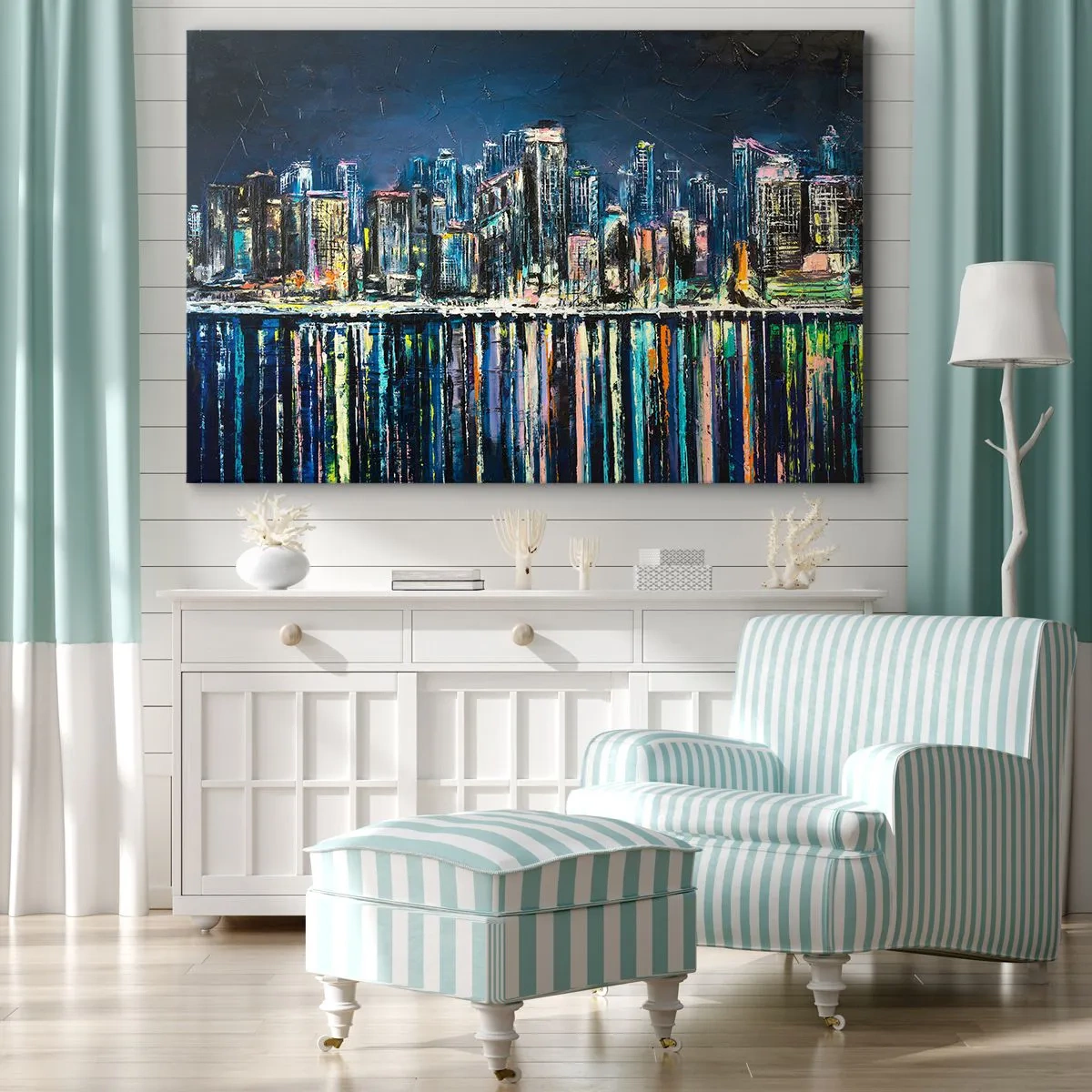 Bild auf Leinwand - Leinwandbild - Panorama der nächtlichen Stadt, die sich im Wasser spiegelt - 120x80cm - Kaskade von Lichtern - Moderne Wanddekoration für Wohnzimmer und Schlafzimmer ARTTOR