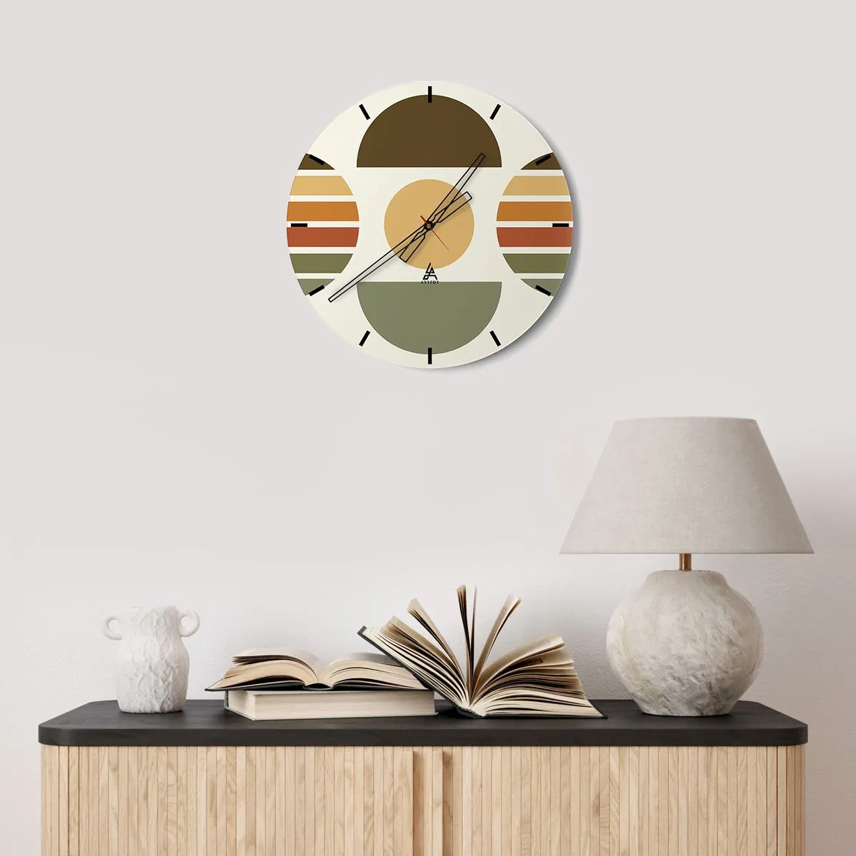 Wanduhr - Glasuhr - Geometrische Halbkreise und Streifen in Erdtönen auf hellem Untergrund - 30x30cm - In Erdtönen - Moderne Wanddekoration für Wohnzimmer, Küche und Schlafzimmer ARTTOR