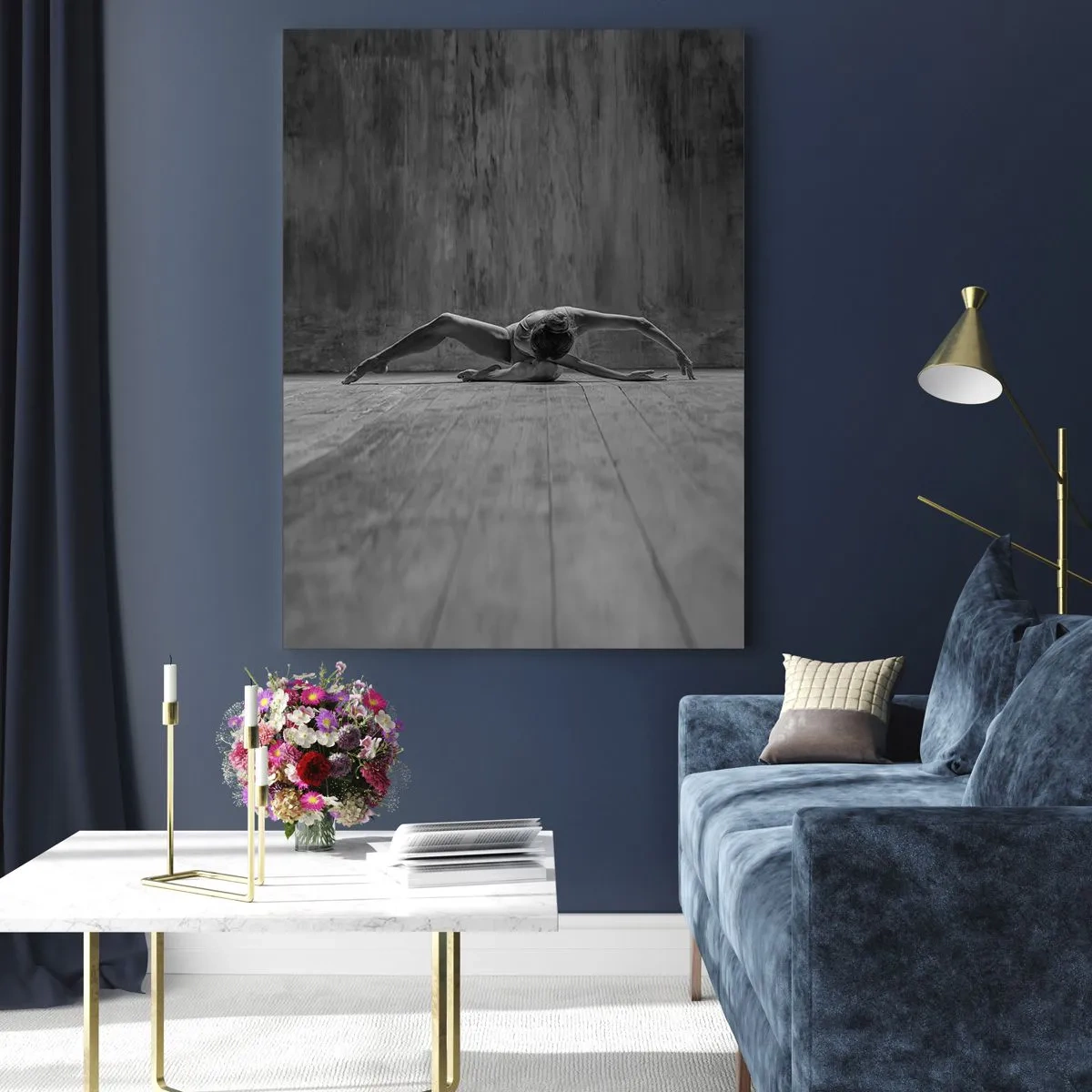 Glasbild - Bild auf glas - Eine Tänzerin in künstlerischer Pose - 80x120cm - Symmetrie gefunden - Moderne Wanddekoration für Wohnzimmer und Schlafzimmer ARTTOR