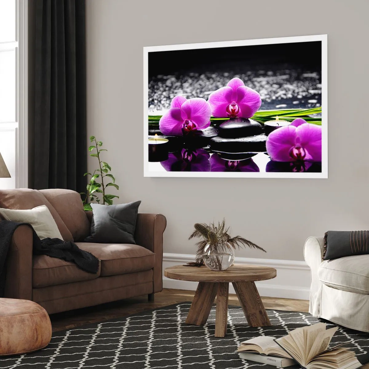 Poster - Lila Orchideen vor einem Hintergrund aus Steinen und Kerzen in einer entspannenden Umgebung - 100x70cm - In Ruhe ertrinken - Moderne Wanddekoration für Wohnzimmer und Schlafzimmer ARTTOR