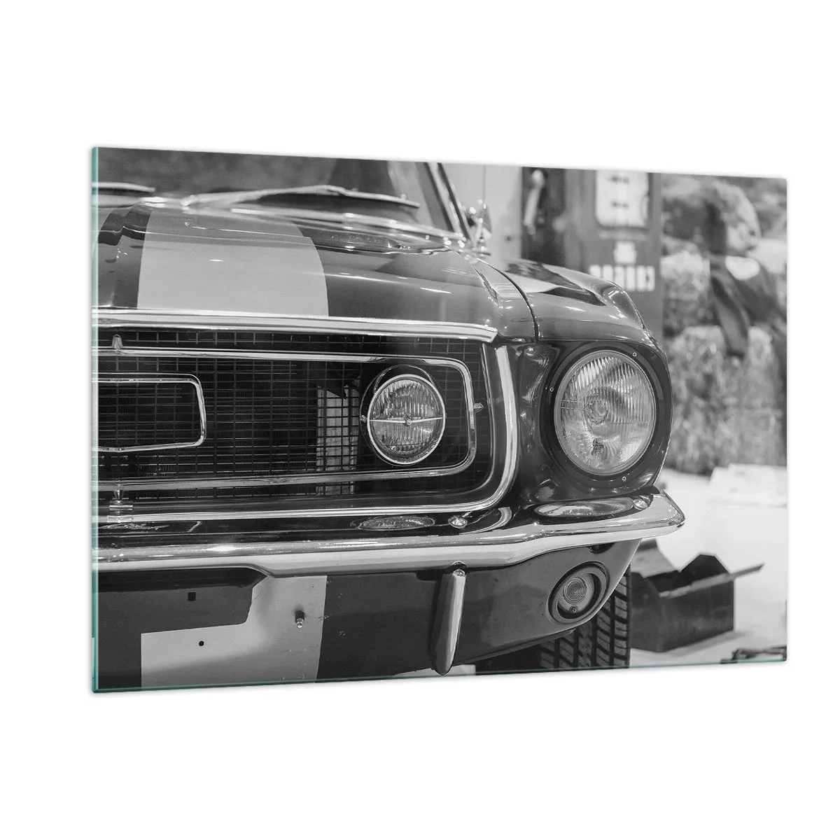 Glasbild - Bild auf glas - Nahaufnahme der Front eines klassischen Rennwagens - 120x80cm - Wilder Ritt - Moderne Wanddekoration für Wohnzimmer und Schlafzimmer ARTTOR