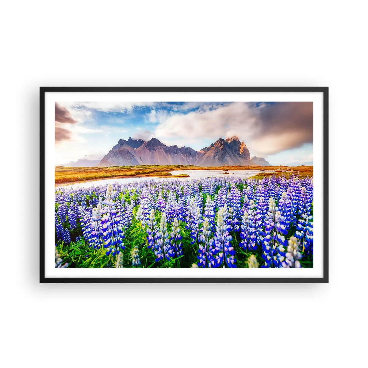 Poster in einem schwarzem Rahmen - Kraft und Strenge neben Sanftmut - 91x61 cm