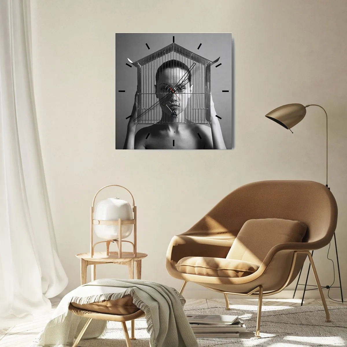 Wanduhr - Glasuhr - Frau hinter einem Käfig im surrealen Stil - 30x30cm - Ein leicht surreales Portrait - Moderne Wanddekoration für Wohnzimmer und Schlafzimmer ARTTOR