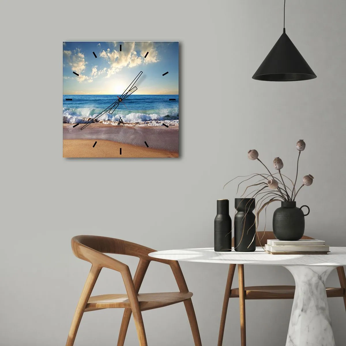 Wanduhr - Glasuhr - Ein sonniger Strand mit Wellen, die an die Küste krachen - 30x30cm - Bewegung und Stille zugleich - Moderne Wanddekoration für Wohnzimmer und Schlafzimmer ARTTOR