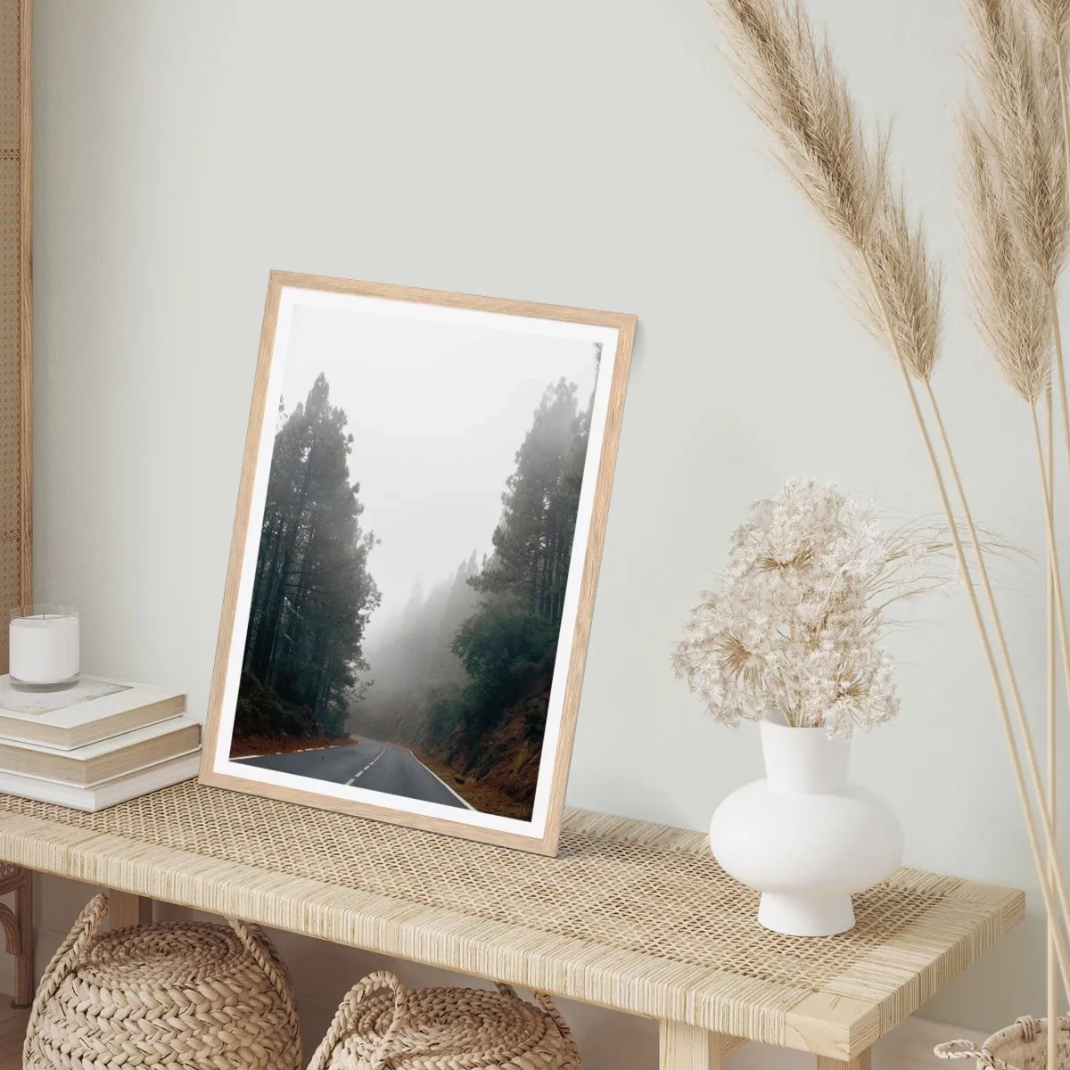 Poster in einem Rahmen aus heller Eiche - Eine Geschichte von einem magischen Wald - 70x100 cm