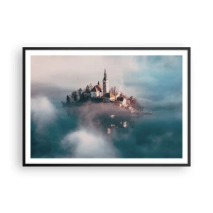 Poster in einem schwarzem Rahmen - Eine malerische Insel mit einer im Nebel verborgenen Kirche - 100x70cm - Trauminsel - Moderne Wanddekoration für Wohnzimmer und Schlafzimmer ARTTOR