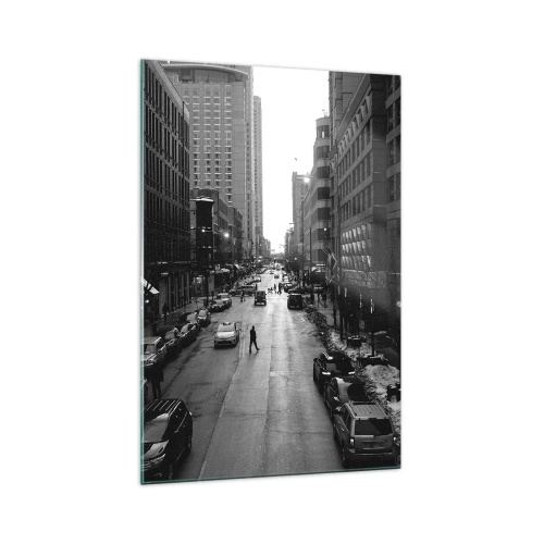 Glasbild - Bild auf glas - Eine schwarz-weiße Straße mitten in der Stadt mit Autos und Fußgängern - 70x100cm - Ein weiterer Tag wie jeder andere Tag - Moderne Wanddekoration für Wohnzimmer und Schlafzimmer ARTTOR