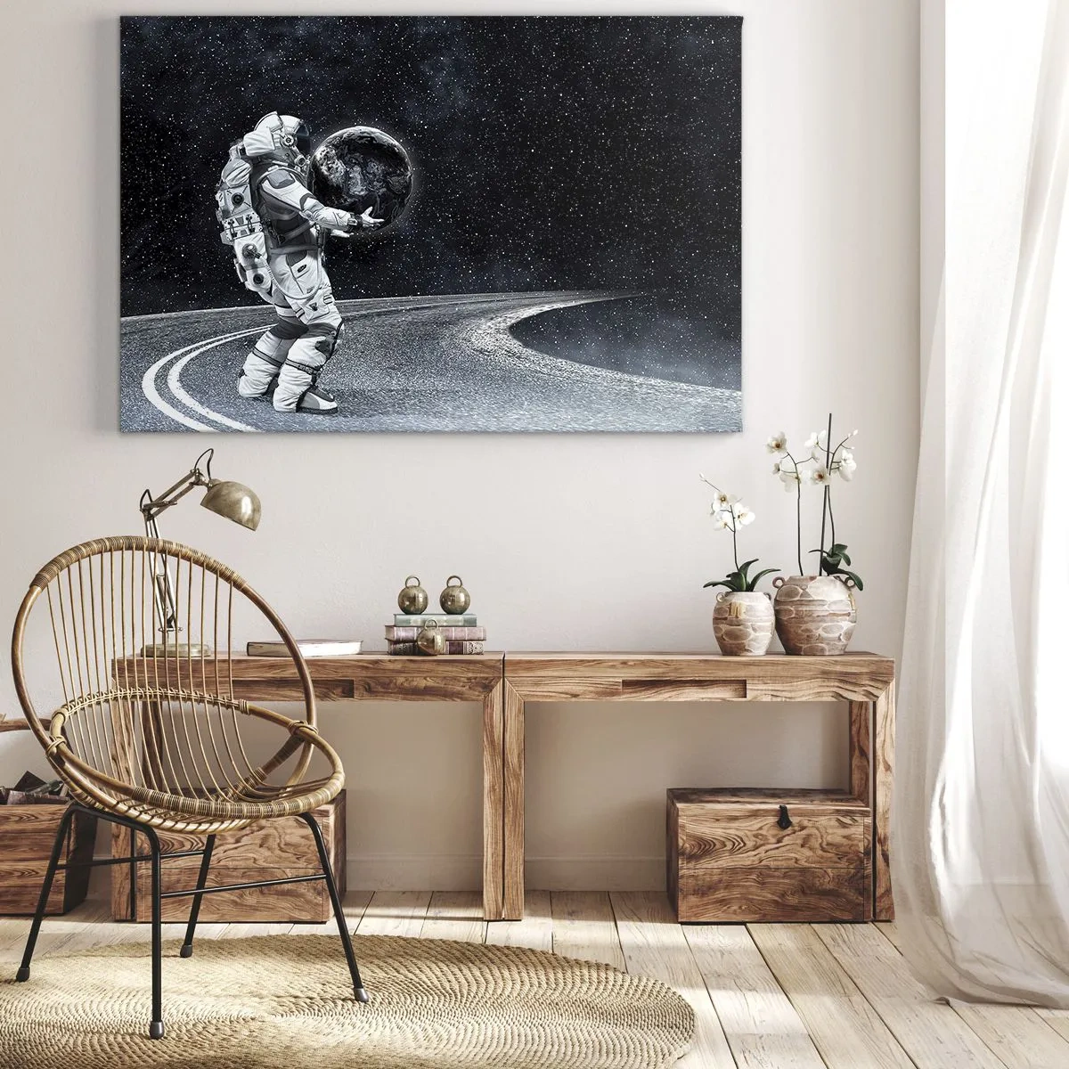 Bild auf Leinwand - Leinwandbild - Astronaut mit Erde vor dem Sternenhimmel - 70x50cm - Auf der Milchstraße - Moderne Wanddekoration für Wohnzimmer und Schlafzimmer ARTTOR