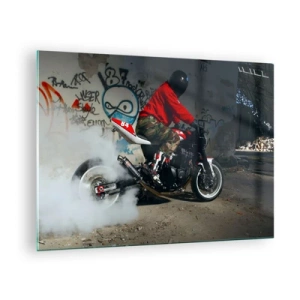 Glasbild - Bild auf glas - Motorradfahrer im Einsatz in einem Industriegebiet - 70x50cm - Verfolge mich! - Moderne Wanddekoration für Wohnzimmer und Schlafzimmer ARTTOR
