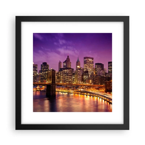 Poster in einem schwarzem Rahmen - Violett-goldenes Manhathann - 30x30 cm