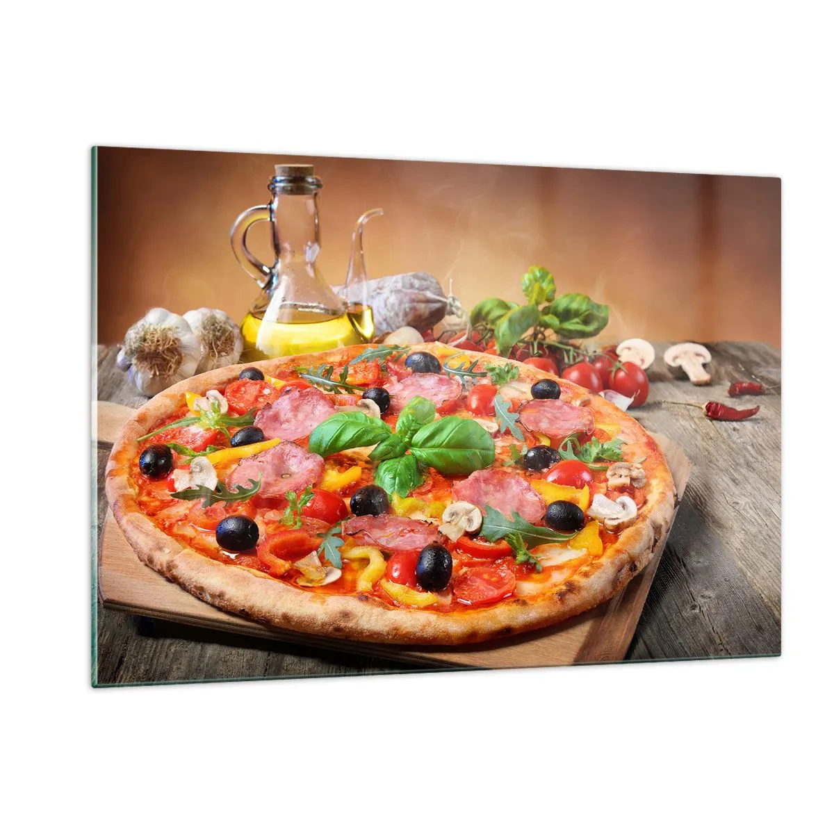 Glasbild - Bild auf glas - Pizza mit Belag auf einem Holztisch mit Olivenöl und Gewürzen - 120x80cm - Mit echtem italienischem Flair - Moderne Wanddekoration für Wohnzimmer und Schlafzimmer ARTTOR