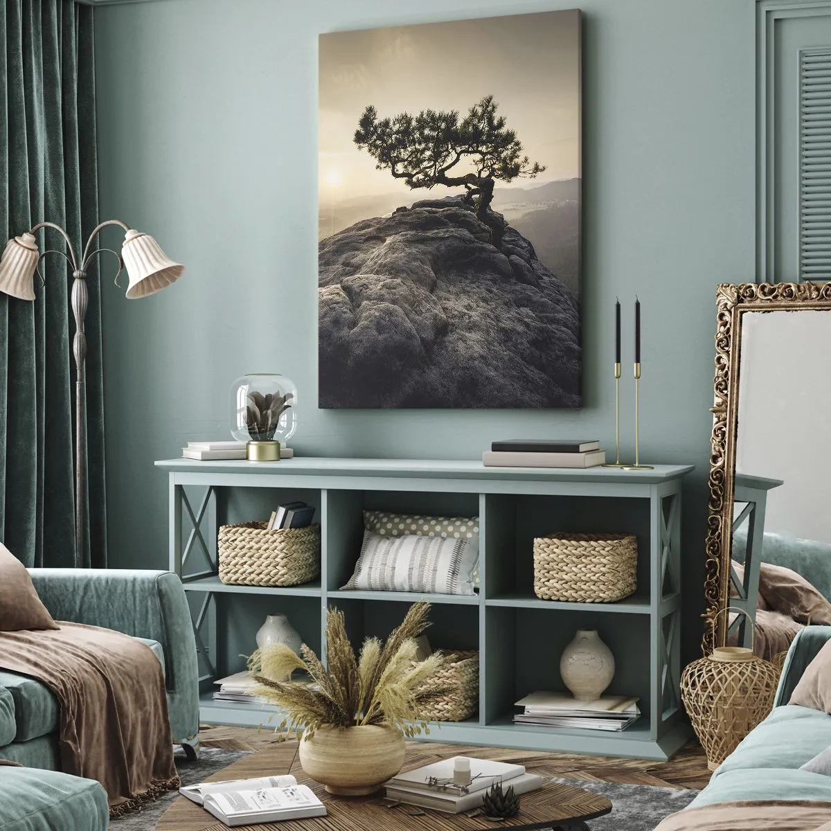 Bild auf Leinwand - Leinwandbild - Ein einsamer Baum auf einem felsigen Gipfel im Sonnenlicht - 50x70cm - Das Leben gewinnt immer - Moderne Wanddekoration für Wohnzimmer und Schlafzimmer ARTTOR
