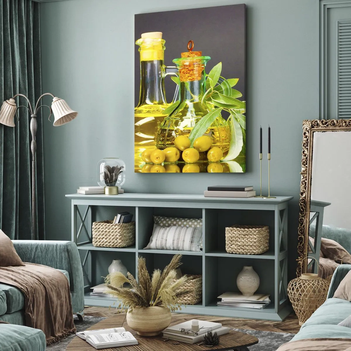 Bild auf Leinwand - Leinwandbild - Flaschen mit Olivenöl und Olivenbaumzweigen - 80x120cm - Stillleben mit Oliven und Olivenöl - Moderne Wanddekoration für Wohnzimmer und Schlafzimmer ARTTOR