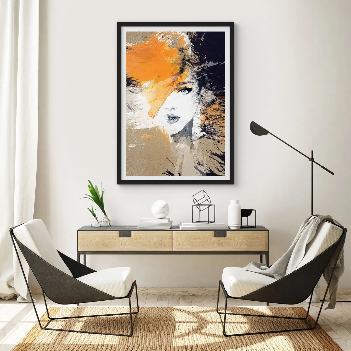 Poster in einem schwarzem Rahmen - Porträt einer Frau im künstlerischen Stil mit orangefarbenen Akzenten - 50x70cm - Und es ist Licht - Moderne Wanddekoration für Wohnzimmer und Schlafzimmer ARTTOR
