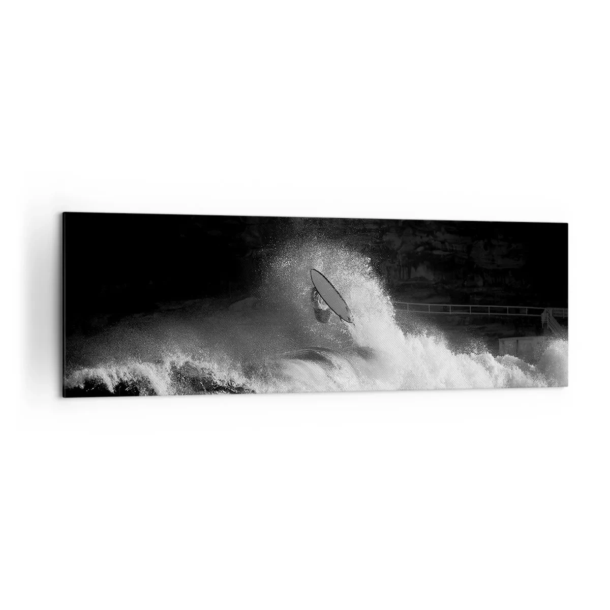 Bild auf Leinwand - Leinwandbild - Ein Surfer, der eine Welle reitet, in Monochrom - 160x50cm - Herausforderung angenommen! - Moderne Wanddekoration für Wohnzimmer und Schlafzimmer ARTTOR