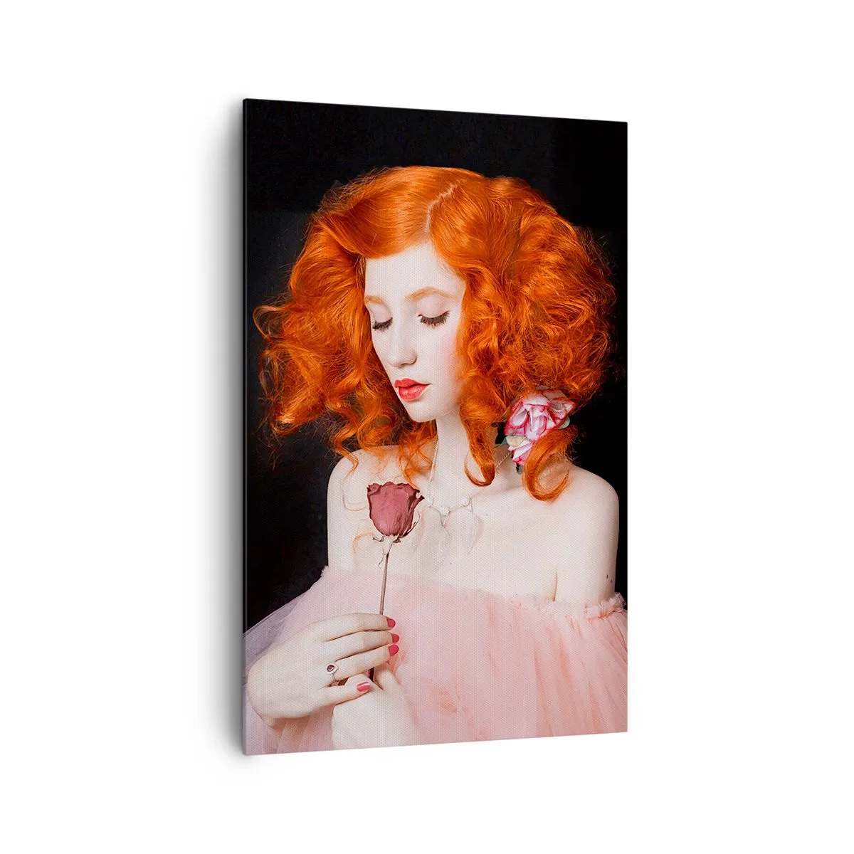 Bild auf Leinwand - Leinwandbild - Eine Frau mit roten Haaren hält eine Rose - 80x120cm - Im barocken Stil - Moderne Wanddekoration für Wohnzimmer und Schlafzimmer ARTTOR