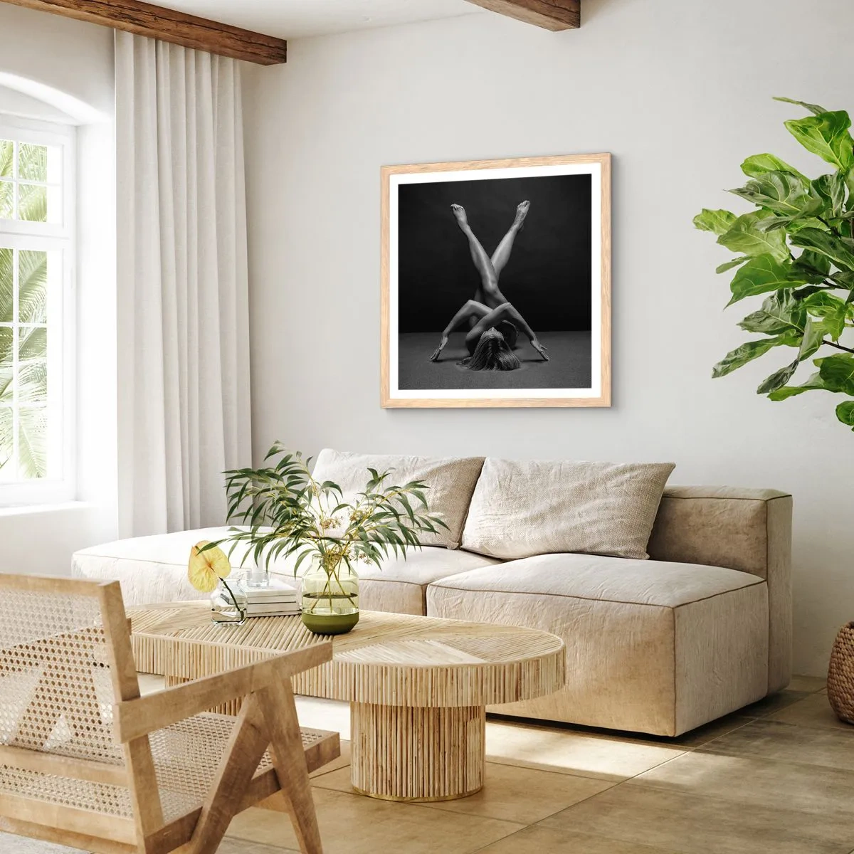 Poster in einem Rahmen aus heller Eiche - Die Geometrie der Nacktheit - 60x60 cm