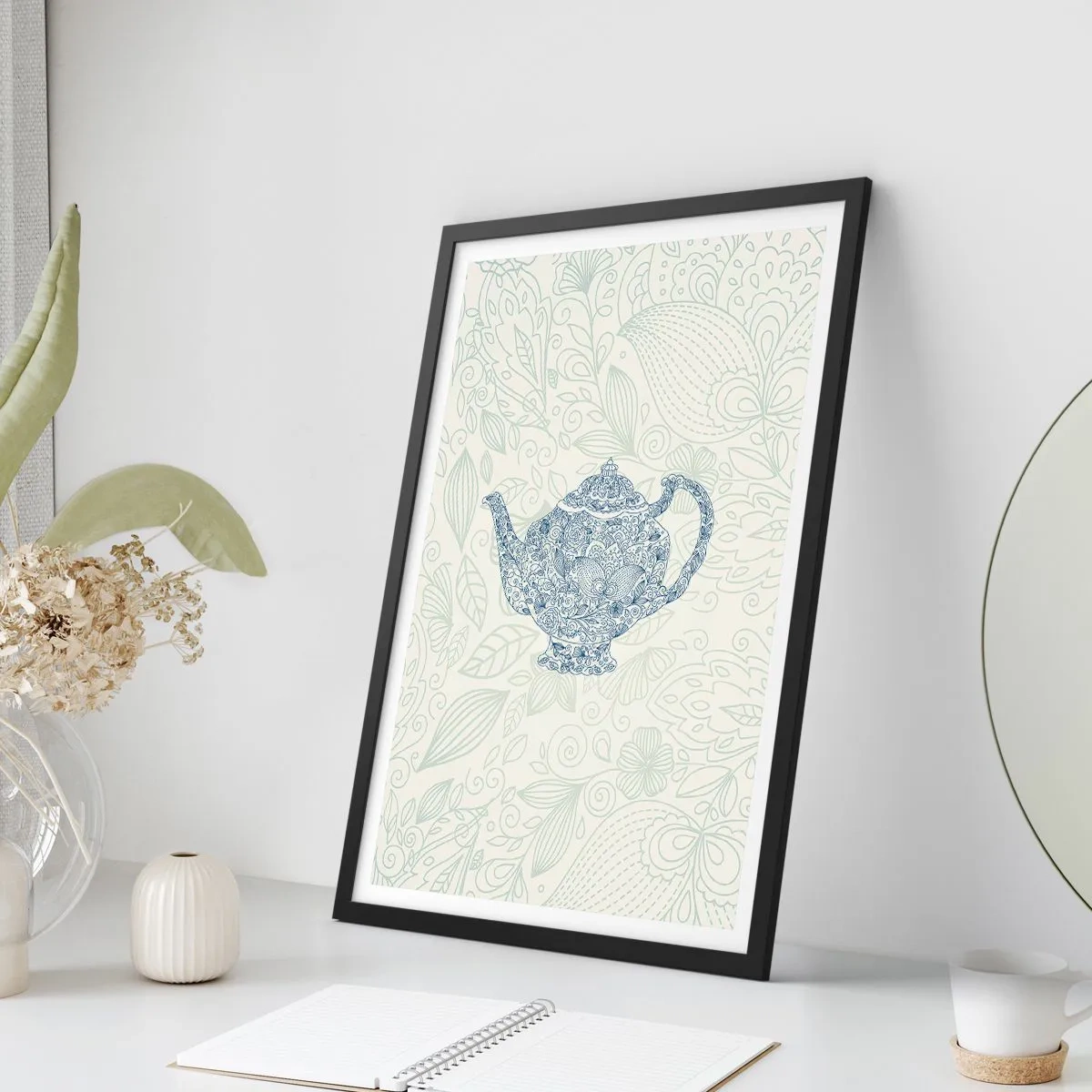 Poster in einem schwarzem Rahmen - Eine dekorative Illustration einer Teekanne mit einem dezenten Muster auf hellem Hintergrund. - 50x70cm - Tee-Charm - Moderne Wanddekoration für Wohnzimmer und Schlafzimmer ARTTOR