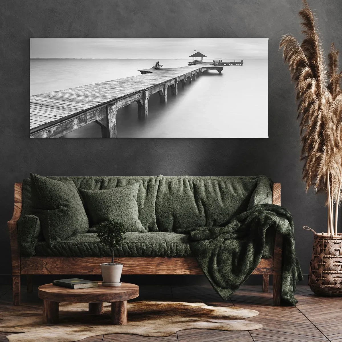 Bild auf Leinwand - Leinwandbild - Eine Schwarzweißansicht eines Holzstegs über ruhigem Wasser. - 160x50cm - In die Ferne - Moderne Wanddekoration für Wohnzimmer und Schlafzimmer ARTTOR