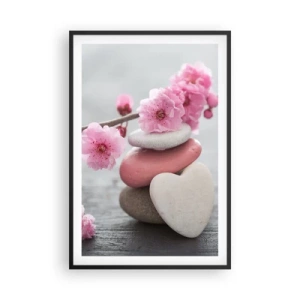 Poster in einem schwarzem Rahmen - Glückseligkeit mit einer Kirschblüte - 61x91 cm