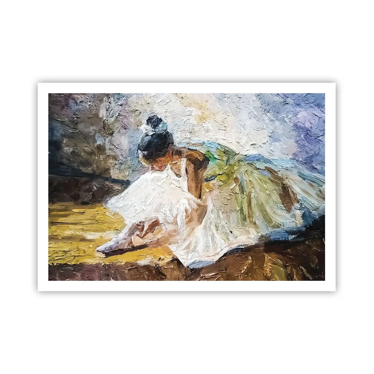 Poster - Eine Ballerina in einem weißen Kleid im malerischen Stil vor einem impressionistischen Hintergrund. - 100x70cm - Aus einem Gemälde von Degas - Moderne Wanddekoration für Wohnzimmer und Schlafzimmer ARTTOR