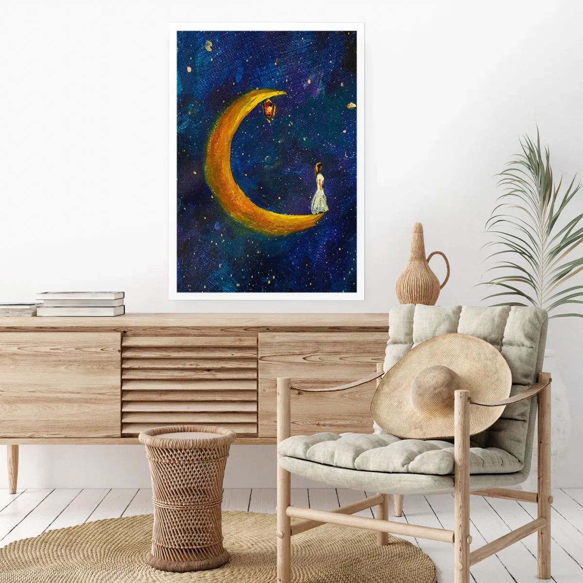 Poster - Eine Figur auf einem goldenen Mond vor einem Nachthimmel mit Sternen - 50x70cm - Der Ruf der Welt - Moderne Wanddekoration für Wohnzimmer und Schlafzimmer ARTTOR