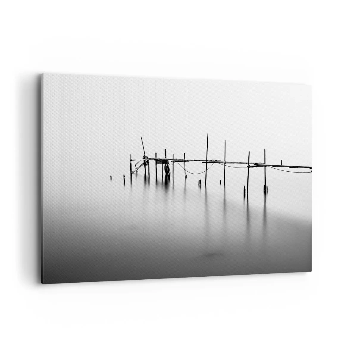 Bild auf Leinwand - Leinwandbild - Ein schwarz-weißer Steg inmitten einer nebligen Landschaft - 120x80cm - Was ist, wenn es keine Welt gibt? - Moderne Wanddekoration für Wohnzimmer und Schlafzimmer ARTTOR