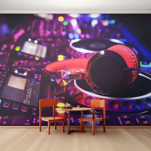 Selbstklebende Fototapete Deluxe Sticker - Bevor der Spaß beginnt - Musik, Musik Studio, Kopfhörer - 500x350 cm