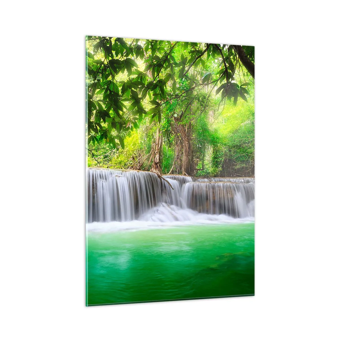 Glasbild - Bild auf glas - Ein Wasserfall in einem tropischen Wald mit kristallklarem Wasser - 50x70cm - Eine Kaskade in Grün - Moderne Wanddekoration für Wohnzimmer und Schlafzimmer ARTTOR