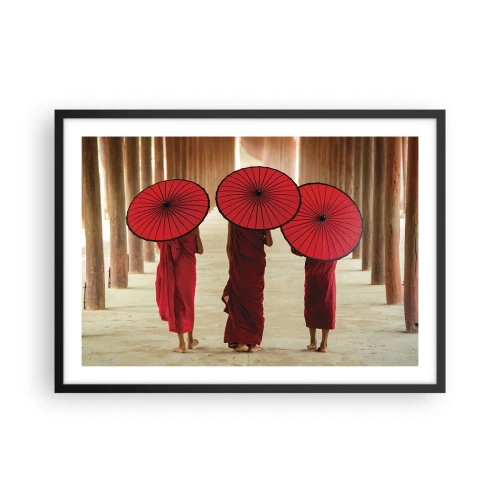 Poster in einem schwarzem Rahmen - Drei Mönche mit roten Regenschirmen in traditioneller Architektur - 70x50cm - Auf dem Weg ins Reine Land - Moderne Wanddekoration für Wohnzimmer und Schlafzimmer ARTTOR