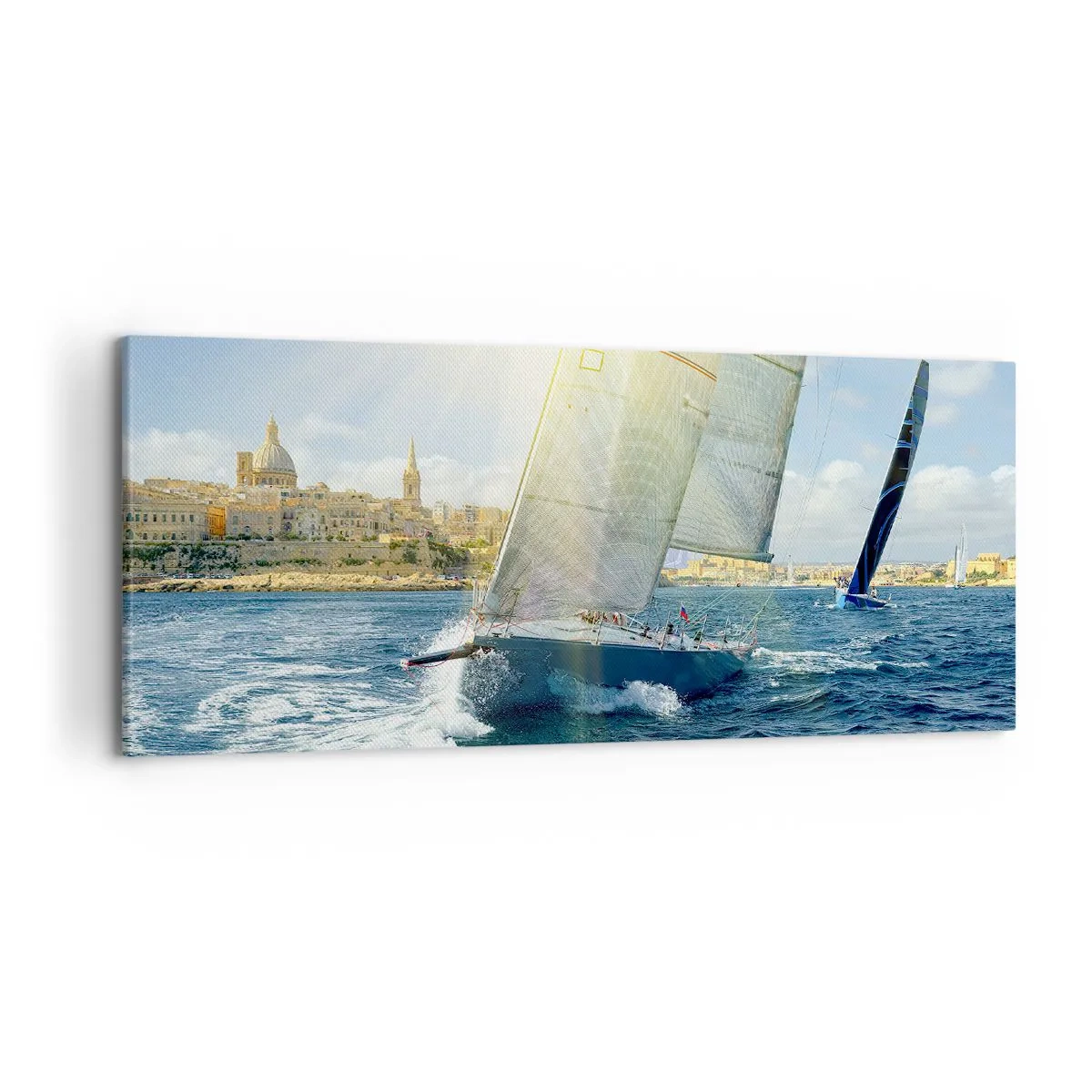 Bild auf Leinwand - Leinwandbild - Yachtrennen vor der Kulisse einer sonnigen Küste - 120x50cm - Es ist Zeit die Stadt zu verlassen - Moderne Wanddekoration für Wohnzimmer und Schlafzimmer ARTTOR