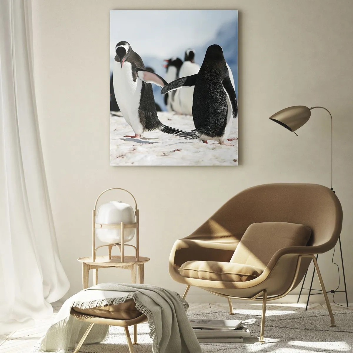 Glasbild - Bild auf glas - Pinguine im Schnee in einer Polarlandschaft - 50x70cm - Tanzen im Schnee - Moderne Wanddekoration für Wohnzimmer und Schlafzimmer ARTTOR