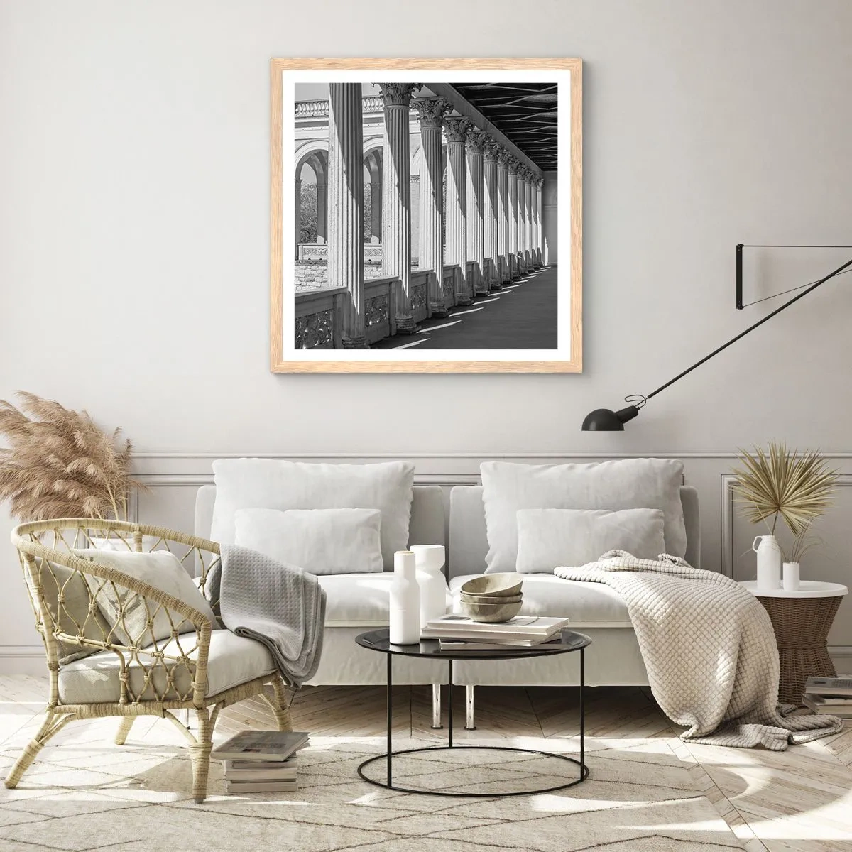 Poster in einem Rahmen aus heller Eiche - Sonnige Arkade - 60x60 cm