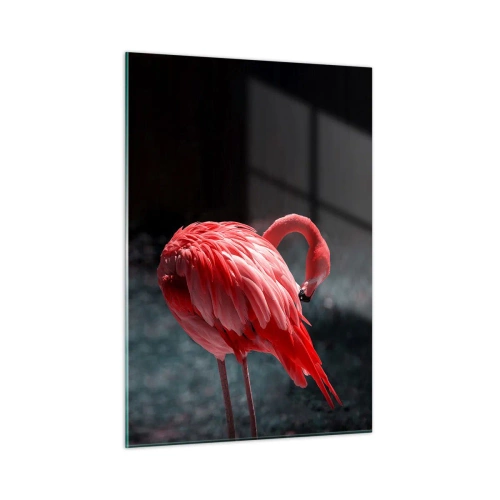 Glasbild - Bild auf glas - Ein Flamingo in intensiven Rottönen auf dunklem Hintergrund - 50x70cm - Ein purpurrotes Gedicht der Natur - Moderne Wanddekoration für Wohnzimmer und Schlafzimmer ARTTOR