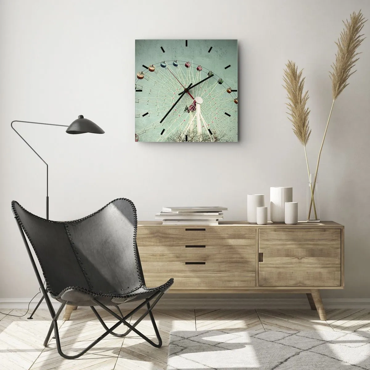 Wanduhr - Glasuhr - Ein buntes Riesenrad vor blauem Himmel im Retro-Stil - 30x30cm - Wir laden zum Spiel ein - Moderne Wanddekoration für Wohnzimmer und Schlafzimmer ARTTOR