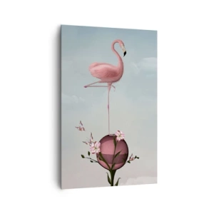 Bild auf Leinwand - Leinwandbild - Ein rosa Flamingo balanciert auf einem Blumenball - 80x120cm - Basketball-Allegorie - Moderne Wanddekoration für Wohnzimmer und Schlafzimmer ARTTOR